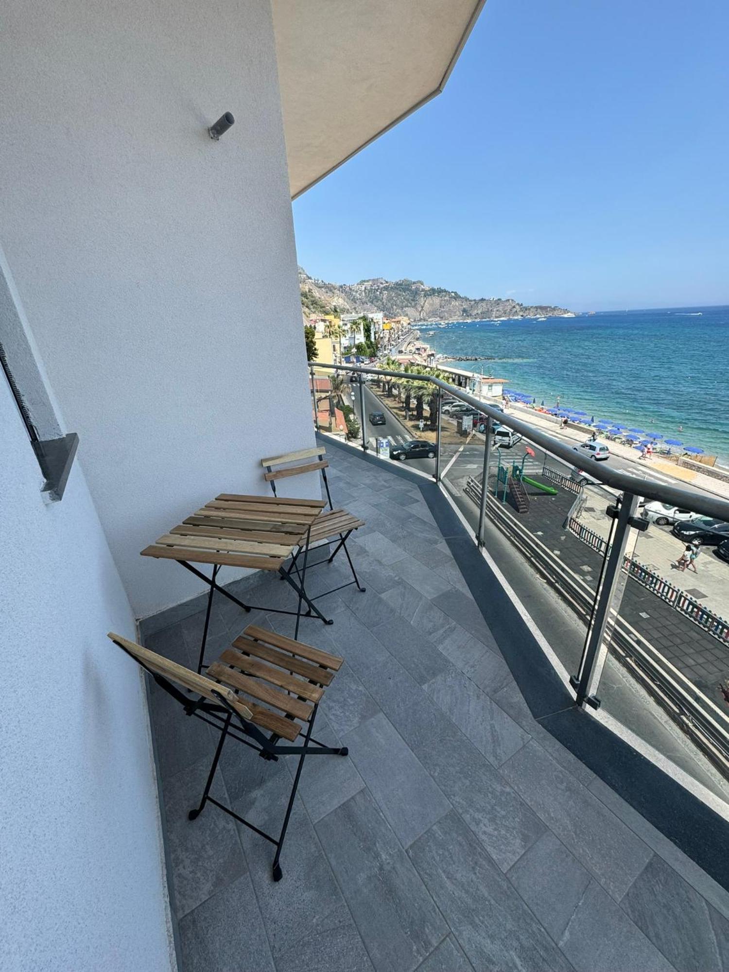 L' Occhio Del Mare Villa Джардини Наксос Екстериор снимка